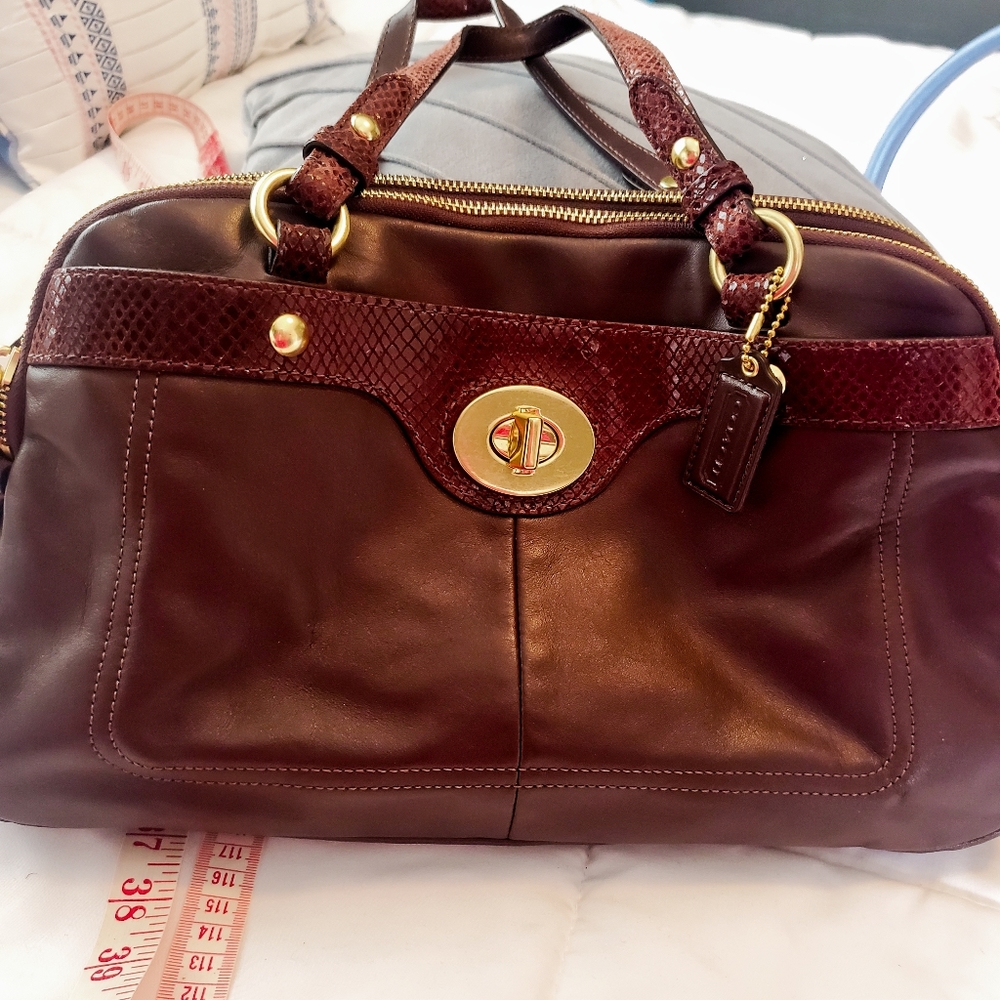 Coach handbag - Picture 15 of 16